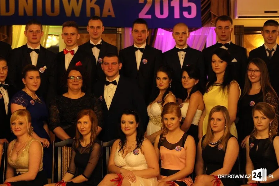 Studniówka Ekonomika (zdjęcia, wideo)