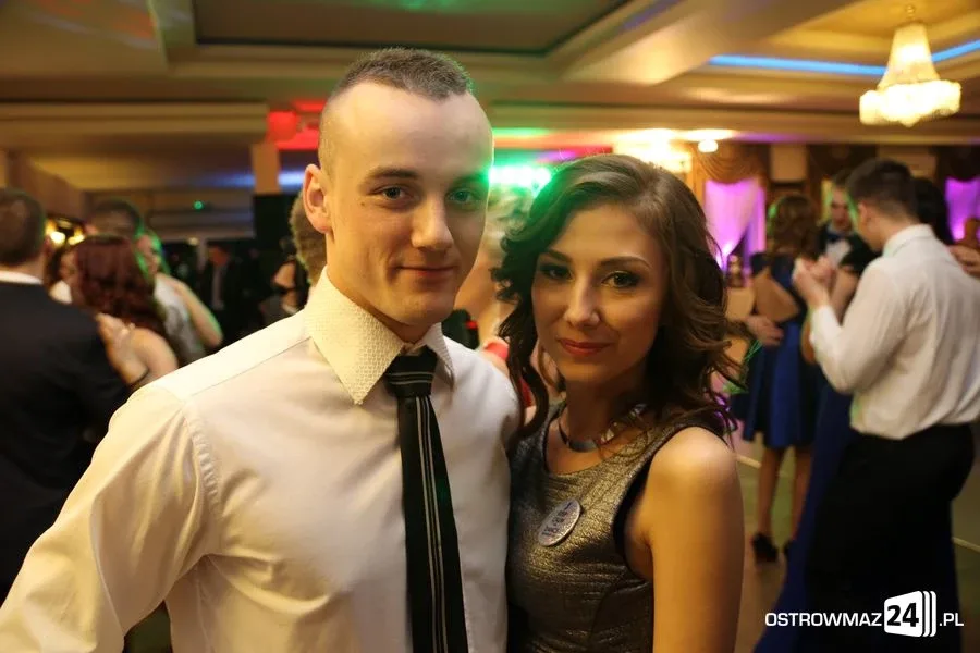 Studniówka Ekonomika (zdjęcia, wideo)