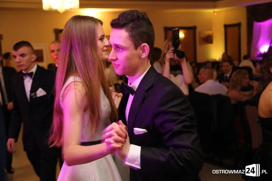 Studniówka Ekonomika (zdjęcia, wideo)