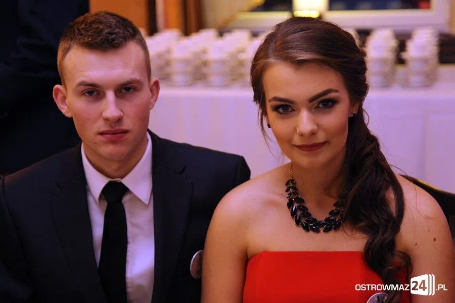 Studniówka Ekonomika (zdjęcia, wideo)