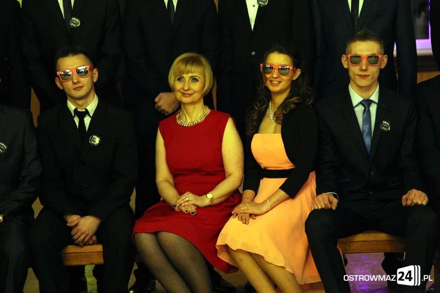 Studniówka Ekonomika (zdjęcia, wideo)