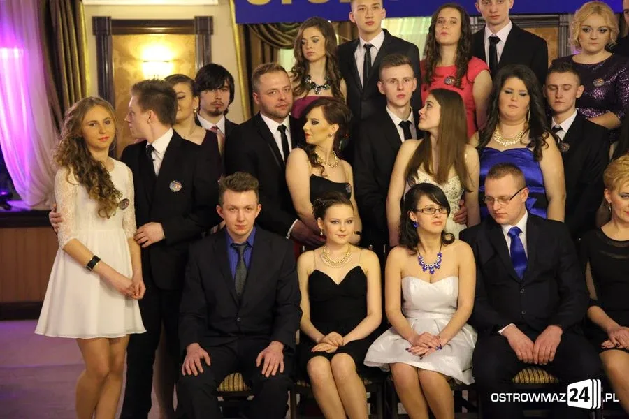 Studniówka Ekonomika (zdjęcia, wideo)