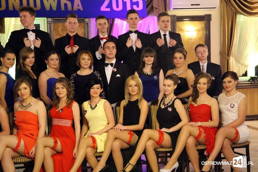 Studniówka Ekonomika (zdjęcia, wideo)