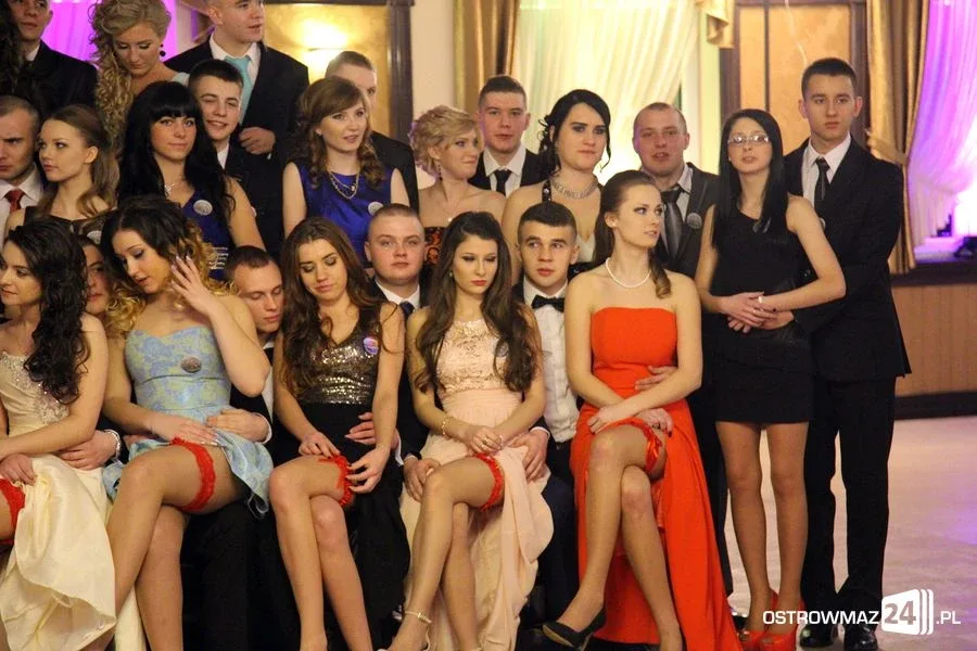 Studniówka Ekonomika (zdjęcia, wideo)