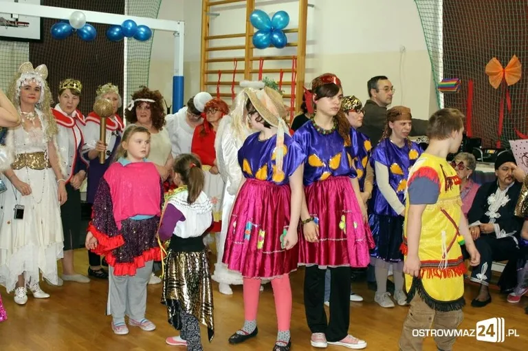 Studenci UTW w Zuzeli (zdjęcia)