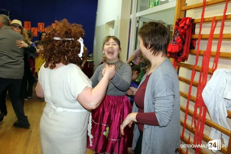 Studenci UTW w Zuzeli (zdjęcia)