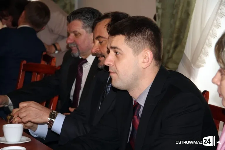 Kandydat na prezydenta w Ostrowi Maz. (zdjęcia, wideo)