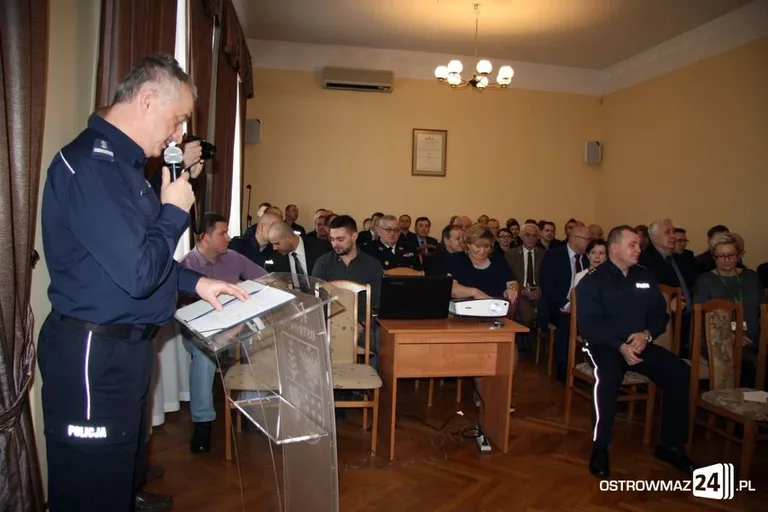 Odprawa roczna KPP w Ostrowi Mazowieckiej (zdjęcia)