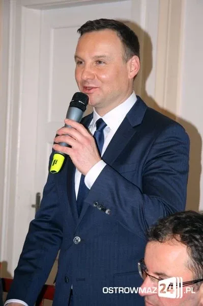 Kandydat na prezydenta w Ostrowi Maz. (zdjęcia, wideo)