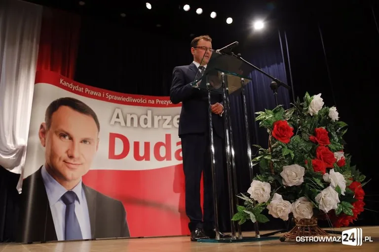 Burmistrz i wicestarosta na spotkaniu z Andrzejem Dudą
