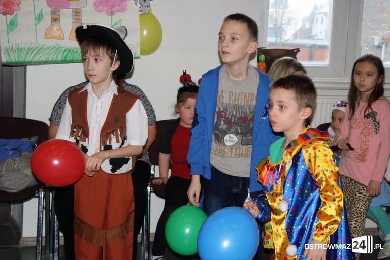 Bal na koniec ferii zimowych (zdjęcia)