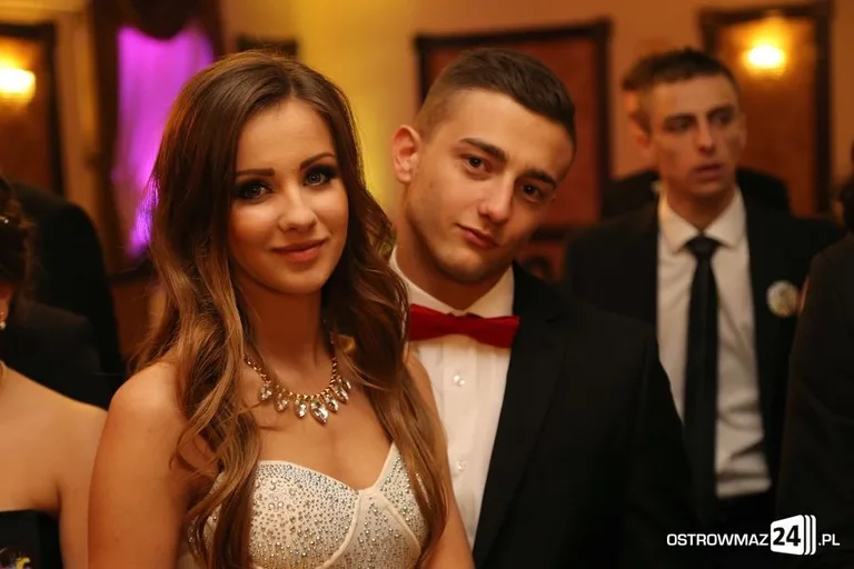 Studniówka Ekonomika (zdjęcia, wideo)