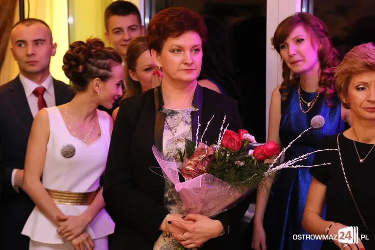 Studniówka Ekonomika (zdjęcia, wideo)