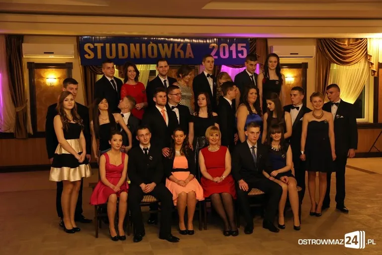 Studniówka Ekonomika (zdjęcia, wideo)