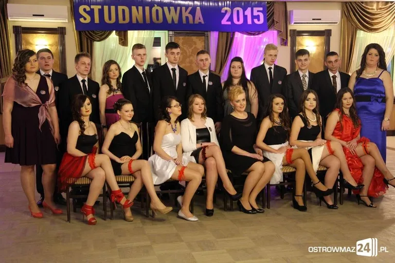 Studniówka Ekonomika (zdjęcia, wideo)