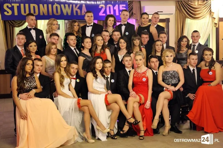 Studniówka Ekonomika (zdjęcia, wideo)