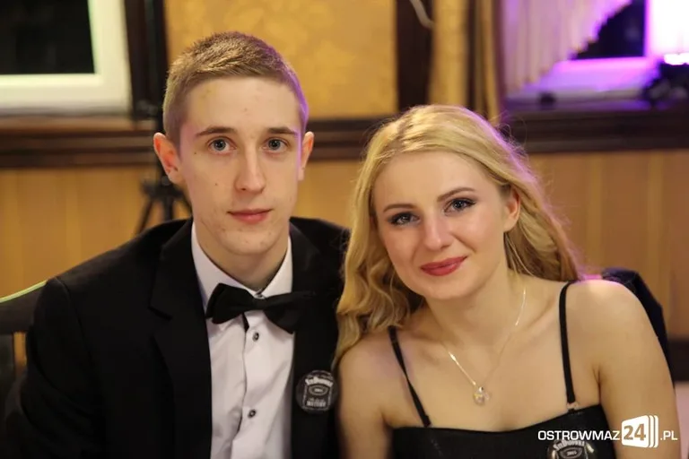 Studniówka Ekonomika (zdjęcia, wideo)