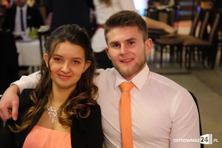Studniówka Ekonomika (zdjęcia, wideo)