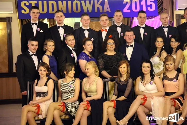 Studniówka Ekonomika (zdjęcia, wideo)