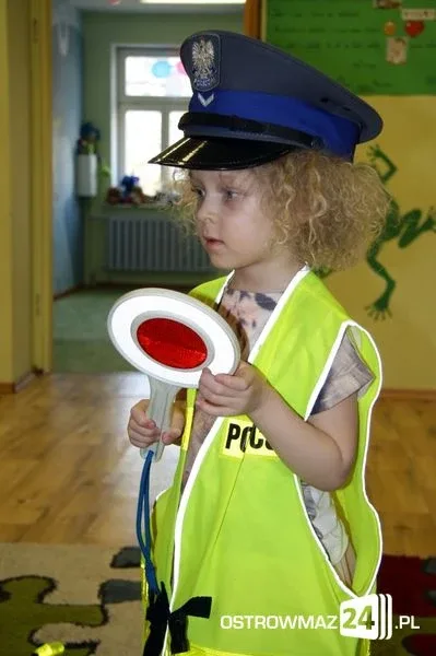 Policjanci z wizytą w Amelce (zdjęcia)