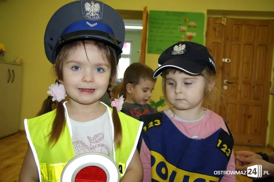 Policjanci z wizytą w Amelce (zdjęcia)
