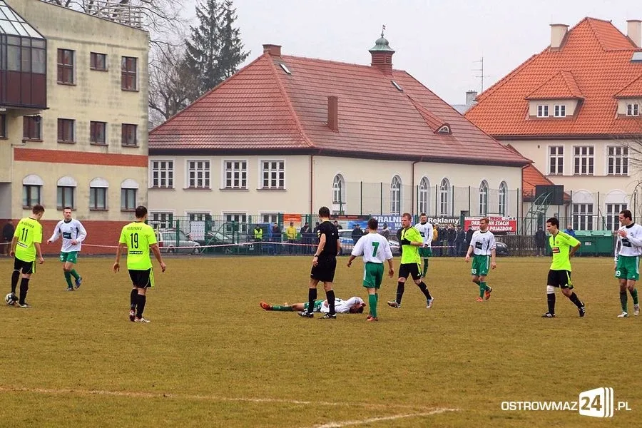 Ostrovia wygrywa i goni czołówkę (zdjęcia)