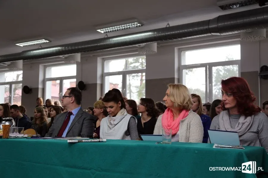 Festiwal Fryzjerstwa Artystycznego (zdjęcia, wideo)
