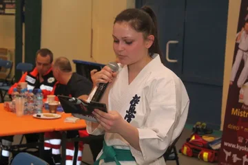 Wielkie starcia karateków (zdjęcia, wideo)