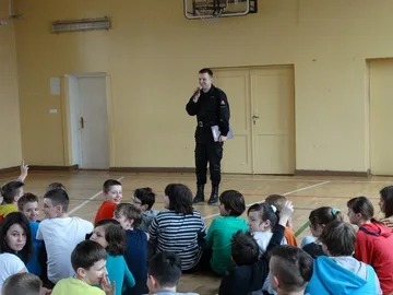 Pogadanka edukacyjna w SP nr 1 (zdjęcia)