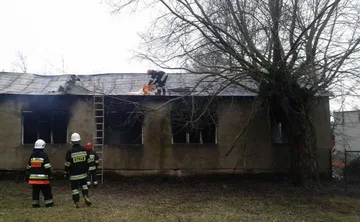 Pożar remizy OSP (zdjęcia)