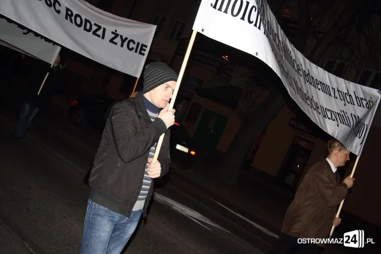 W obronie życia przeszli ulicami miasta (zdjęcia)