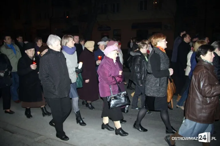 W obronie życia przeszli ulicami miasta (zdjęcia)