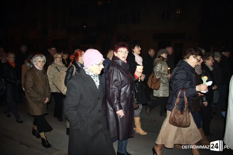 W obronie życia przeszli ulicami miasta (zdjęcia)