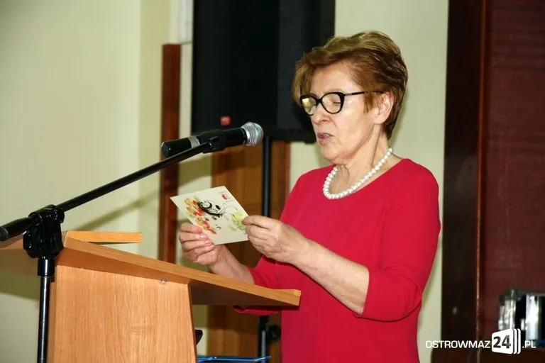 Dzień Kobiet u ostrowskich studentek (zdjęcia)