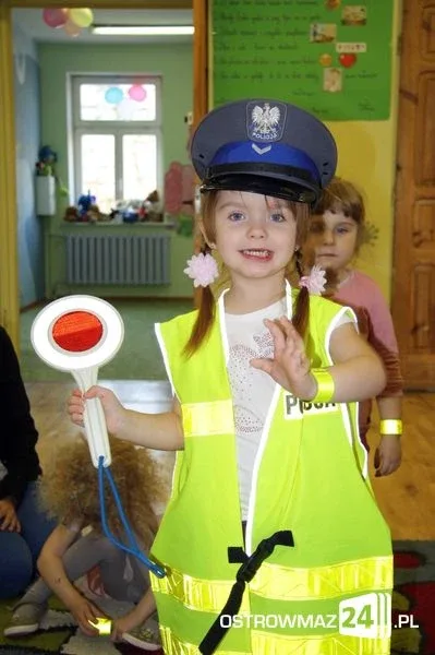 Policjanci z wizytą w Amelce (zdjęcia)