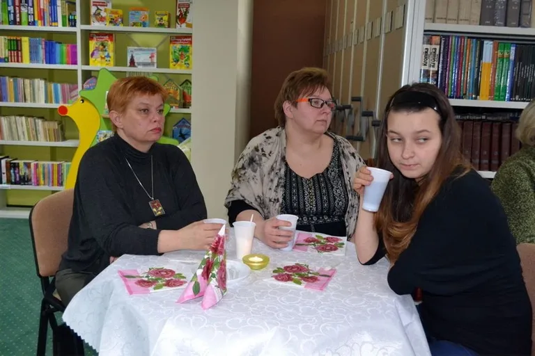 Dzień Kobiet w brokowskiej bibliotece (zdjęcia)