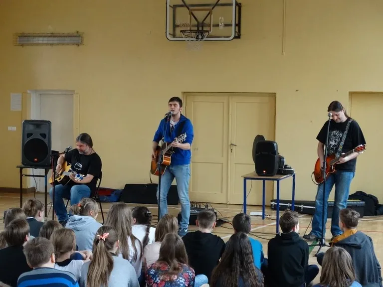Koncert profilaktyczny w SP nr 1 (zdjęcia)