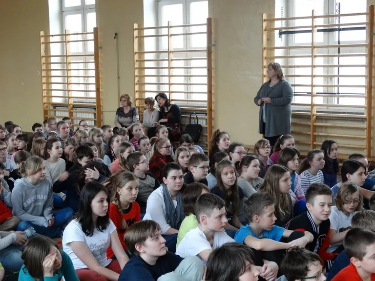 Pogadanka edukacyjna w SP nr 1 (zdjęcia)