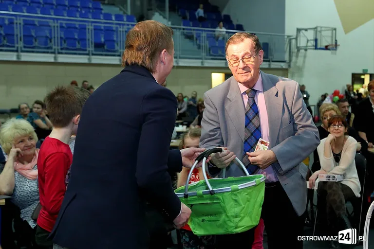 Ostrów Mazowiecka jest dla kobiet (zdjęcia, wideo)