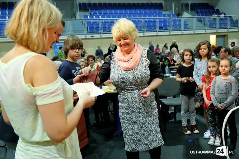 Ostrów Mazowiecka jest dla kobiet (zdjęcia, wideo)