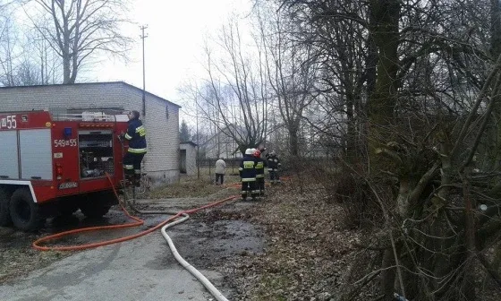 Pożar remizy OSP (zdjęcia)