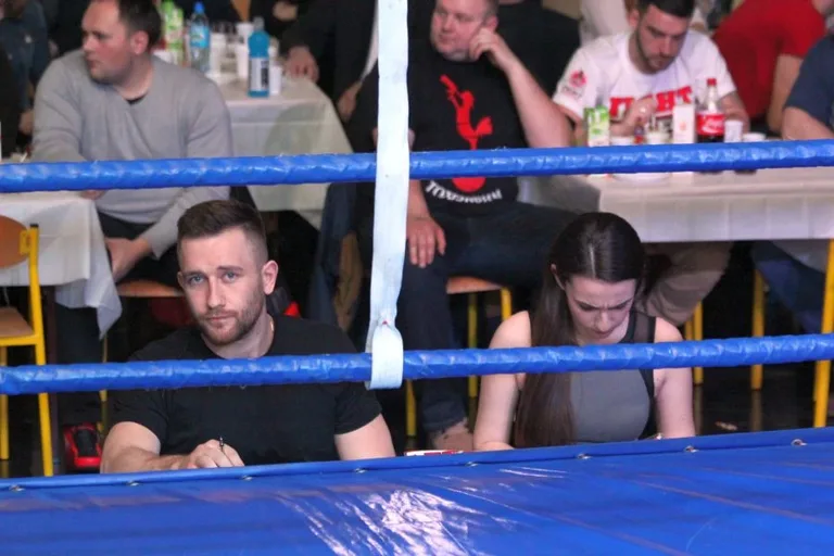 Wieczór pełen emocji w Baranowie (zdjęcia, wideo)