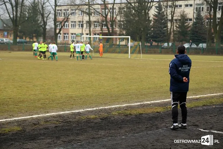Ostrovia wygrywa i goni czołówkę (zdjęcia)