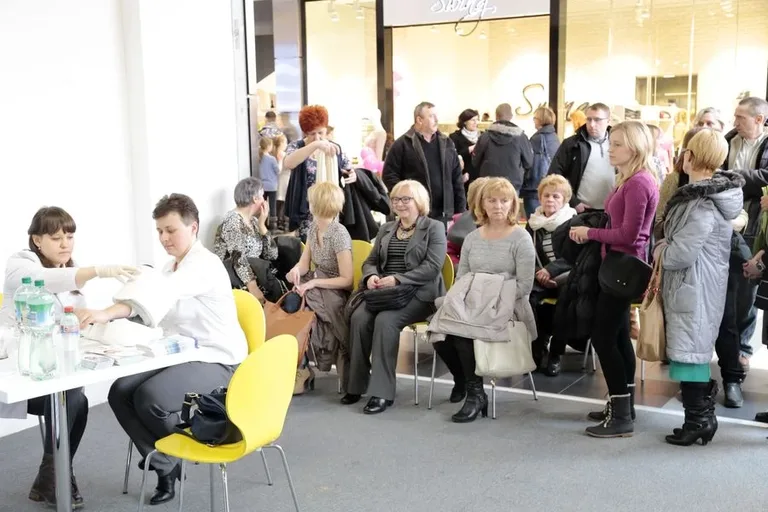 Dzień Kobiet w Galerii Bursztynowej (zdjęcia)