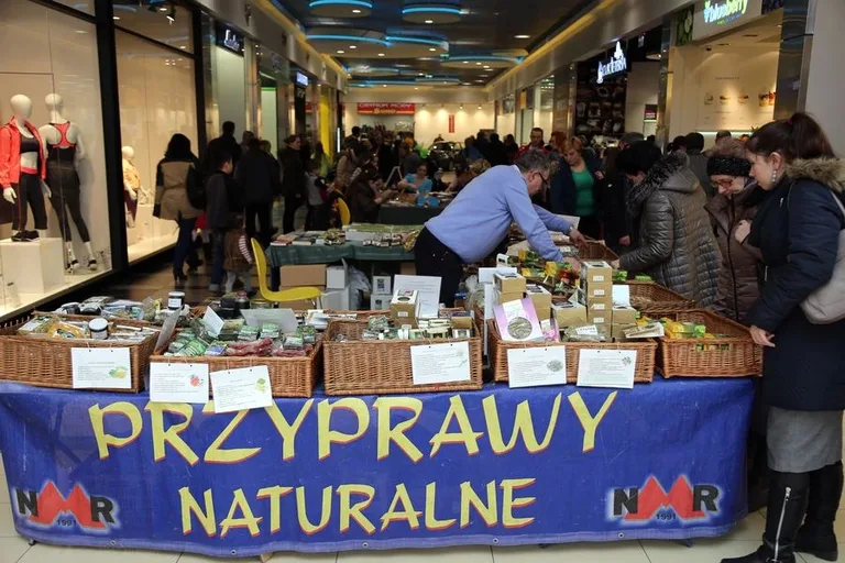 Dzień Kobiet w Galerii Bursztynowej (zdjęcia)