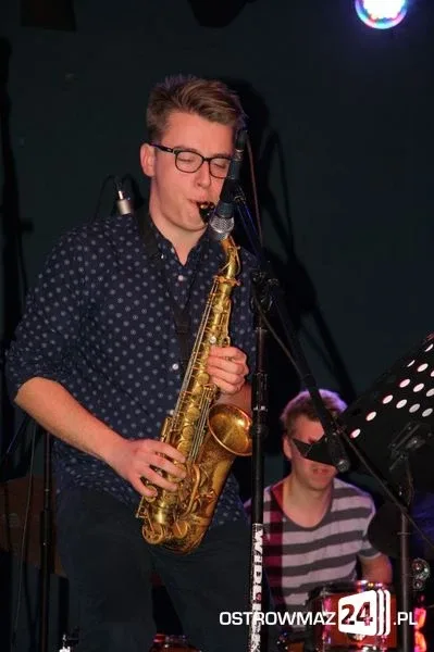 Jazz na deskach kina 'Ostrovia' (zdjęcia, wideo)