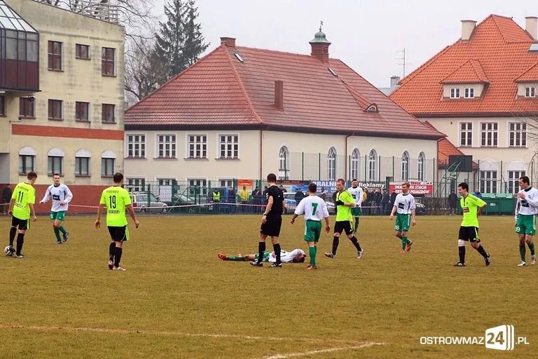 Ostrovia pokonała Mławiankę (zdjęcia)