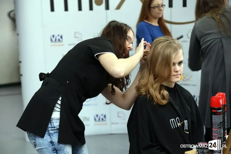 Festiwal Fryzjerstwa Artystycznego (zdjęcia, wideo)