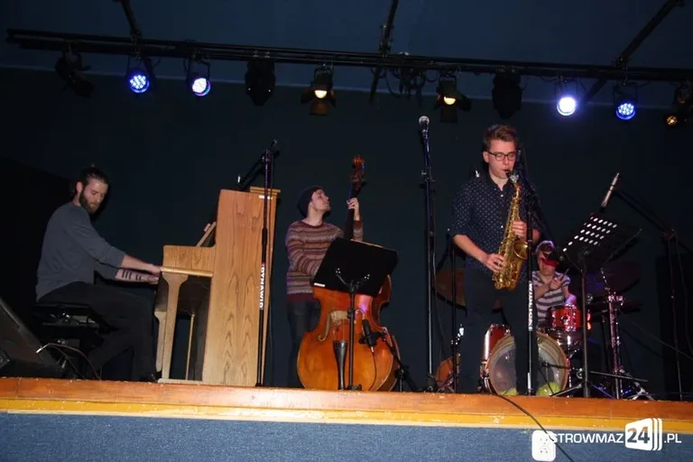 Jazz na deskach kina 'Ostrovia' (zdjęcia, wideo)