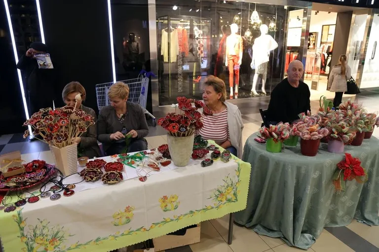 Dzień Kobiet w Galerii Bursztynowej (zdjęcia)